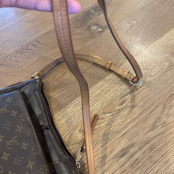 Louis Vuitton monogram Mabillon crossbody purse - Picture 11 of 15